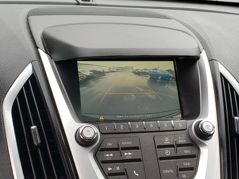 Used 2017 GMC Terrain SLE FWD image 18