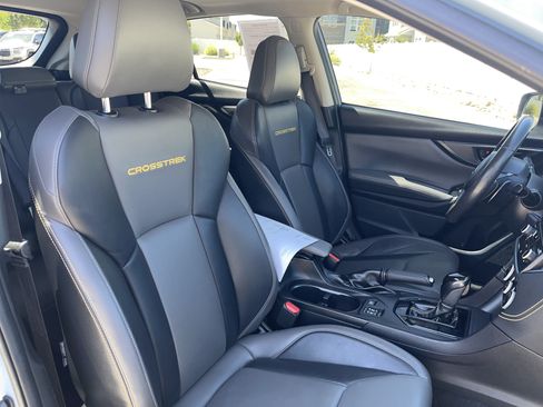 Used 2021 Subaru Crosstrek 2.5i Sport w/ Moonroof Package AWD/4WD image 21