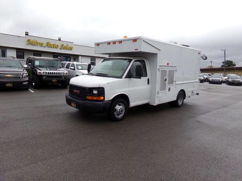 Used 2007 GMC Savana 3500 image 4