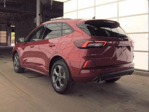 Used 2024 Ford Escape ST-Line w/ Tech Pack #1 AWD/4WD image 2