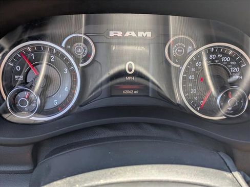 Used 2022 RAM 3500 Big Horn image 12