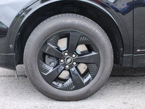 Used 2021 Land Rover Discovery Sport S R-Dynamic image 33