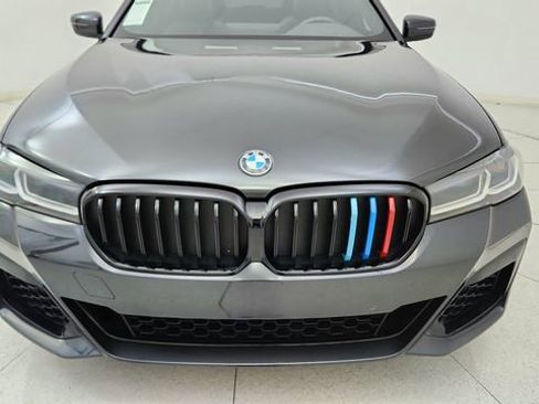 Used 2023 BMW 530i w/ M Sport Package image 8