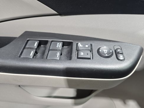 Used 2013 Honda CR-V LX image 27