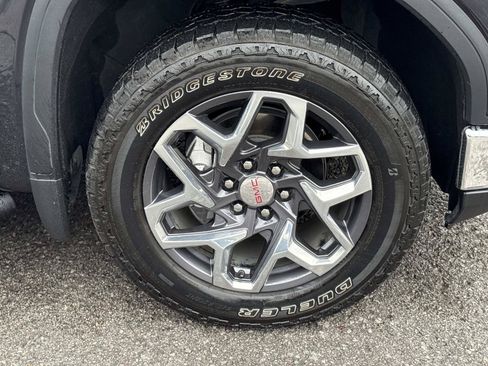 Used 2024 GMC Sierra 1500 SLT w/ SLT Premium Plus Package AWD/4WD image 10