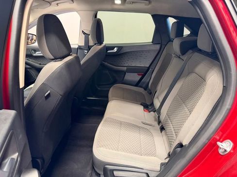 Used 2020 Ford Escape SE FWD image 19