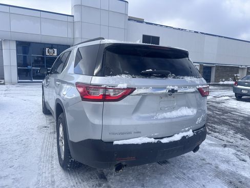 Used 2020 Chevrolet Traverse LT w/ LPO, Floor Liner Package image 6