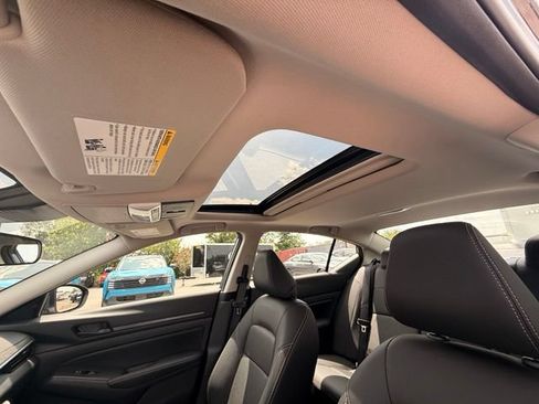 New 2026 Nissan Altima 2.5 SV w/ SV Premium Package FWD image 14