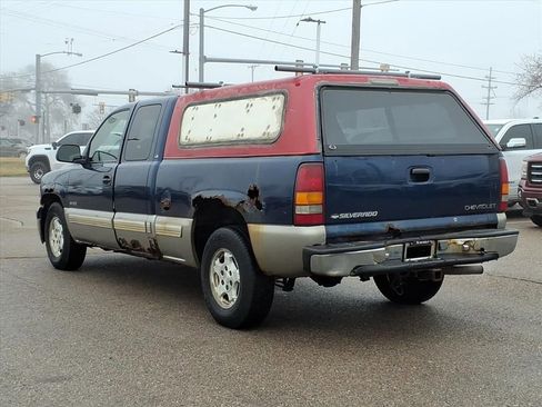 Used 2001 Chevrolet Silverado 1500 LS w/ Firm Ride Suspension Pkg RWD image 6