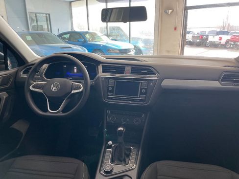 Used 2022 Volkswagen Tiguan S image 26