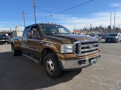 Used 2005 Ford F350 Lariat image 8