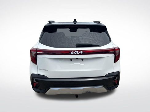 Certified 2024 Kia Seltos S FWD image 47