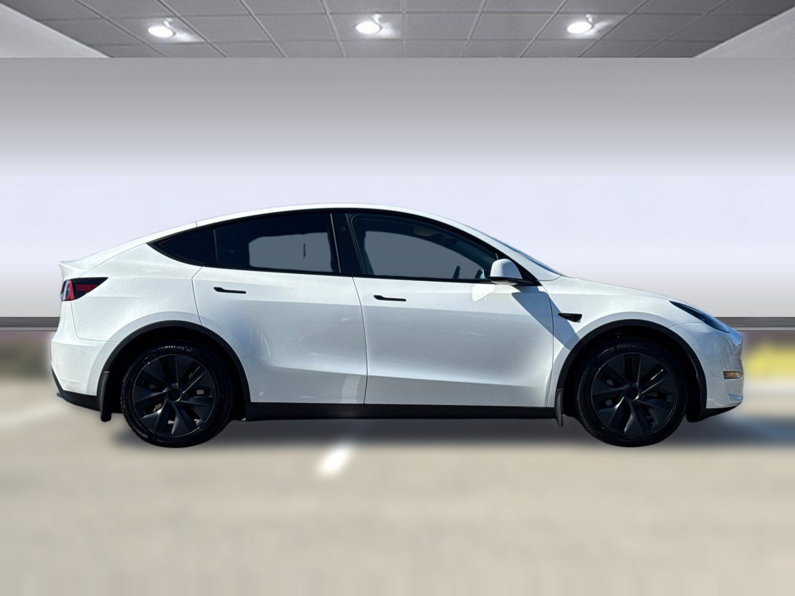 Used 2025 Tesla Model Y Long Range AWD/4WD image 7