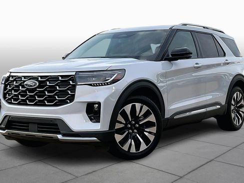 Used 2025 Ford Explorer Platinum w/ LUX Leather Package image 6