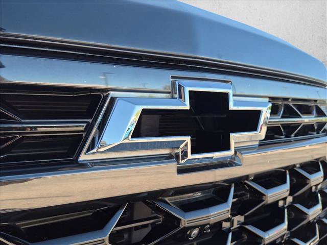 Used 2024 Chevrolet Silverado 1500 ZR2 w/ Technology Package AWD/4WD image 27