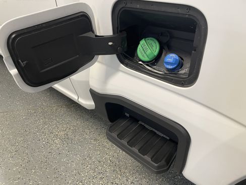 Used 2025 Ford F250 Platinum image 35