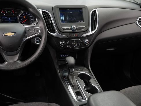 Certified 2024 Chevrolet Equinox LT FWD image 14