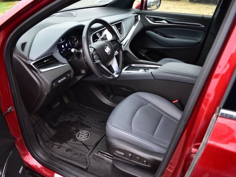 Used 2023 Buick Enclave Premium w/ Experience Buick Package image 16