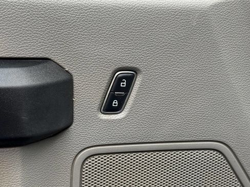 Used 2017 Ford F350 XL image 16