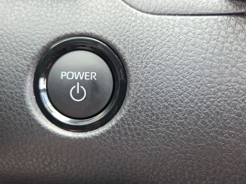 Used 2026 Toyota Camry SE FWD image 16