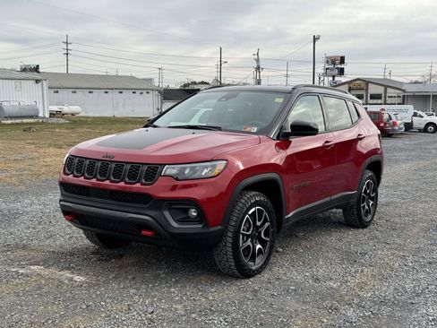 New 2026 Jeep Compass Trailhawk AWD/4WD image 23