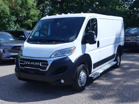 Used 2025 RAM ProMaster 2500 w/ U-Haul Equipment Group FWD image 2