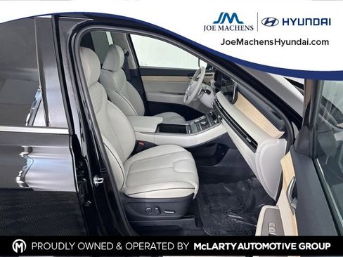 Certified 2025 Hyundai Palisade Limited image 12