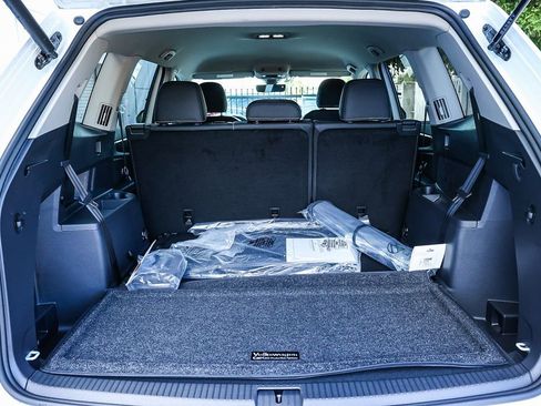 New 2026 Volkswagen Atlas SE image 18
