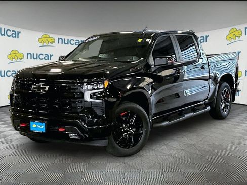 Used 2024 Chevrolet Silverado 1500 RST w/ Redline Edition AWD/4WD image 3