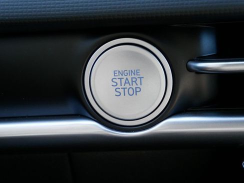 Certified 2025 Hyundai Santa Cruz SEL AWD/4WD image 18