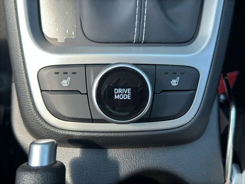 New 2026 Hyundai Venue SEL FWD image 22