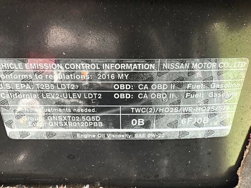 Used 2016 Nissan Rogue SL FWD image 10