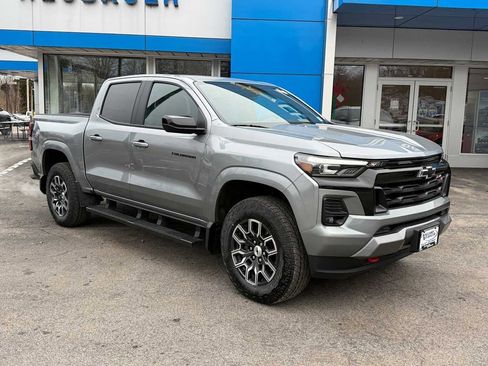 Used 2026 Chevrolet Colorado Z71 AWD/4WD image 3