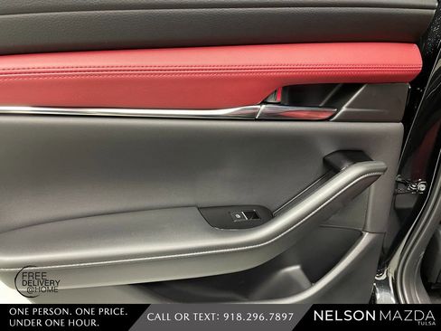 New 2026 MAZDA MAZDA3 2.5 S Hatchback w/ Premium Pkg FWD image 36
