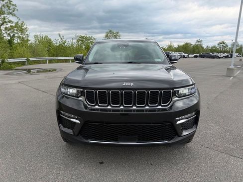 Used 2023 Jeep Grand Cherokee Limited AWD/4WD image 7