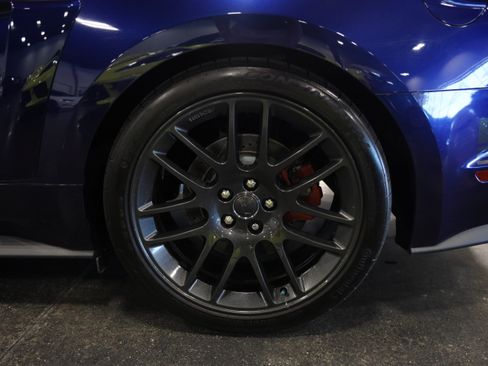Used 2019 Ford Mustang GT Premium w/ GT Performance Package RWD image 12