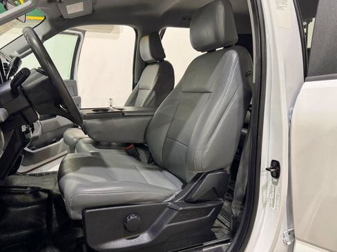 Used 2024 Ford F250 XL AWD/4WD image 12