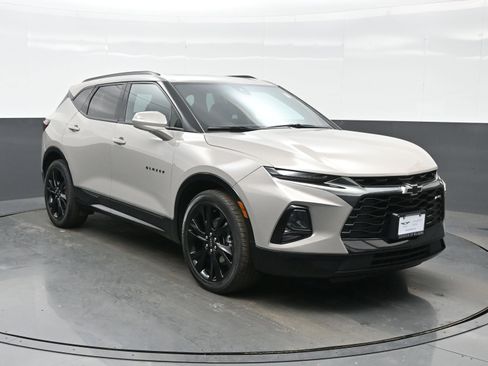 Used 2021 Chevrolet Blazer RS w/ Enhanced Convenience Package image 8