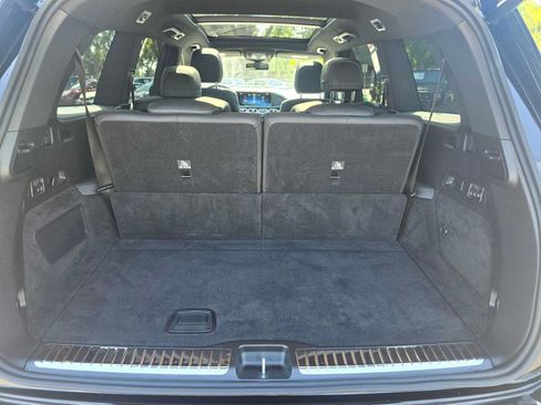 Used 2026 Mercedes-Benz GLS 450 4MATIC image 17