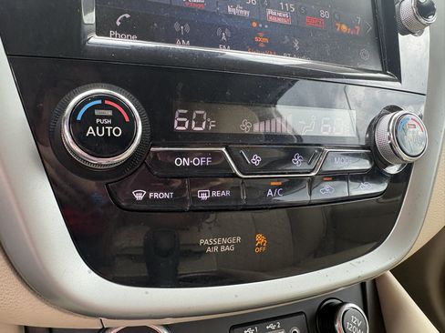 Used 2019 Nissan Murano Platinum w/ Cargo Package FWD image 22