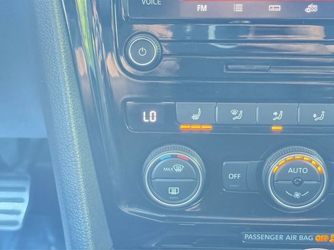 Used 2021 Volkswagen Passat 2.0T R-Line FWD image 24