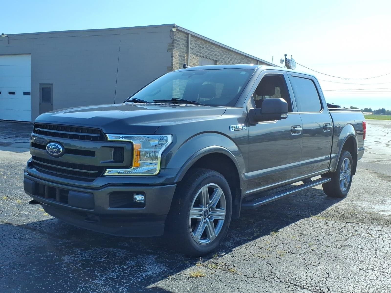 Used 2019 Ford F150 XLT w/ Equipment Group 302A Luxury AWD/4WD image 7