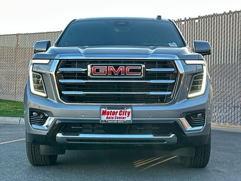 New 2026 GMC Yukon XL Elevation w/ Elevation Premium Package image 9