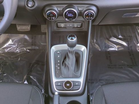 New 2026 Hyundai Venue SEL image 19