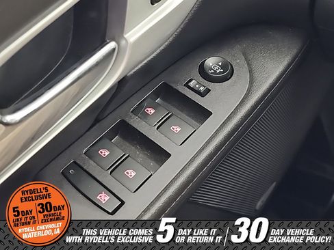 Used 2017 GMC Terrain SLE w/ Convenience Package image 29