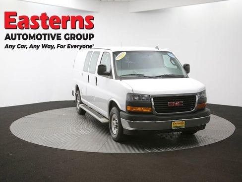 Used 2020 GMC Savana 2500 w/ Driver Convenience Package RWD image 46