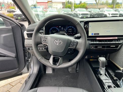 New 2026 Toyota Camry XLE image 20