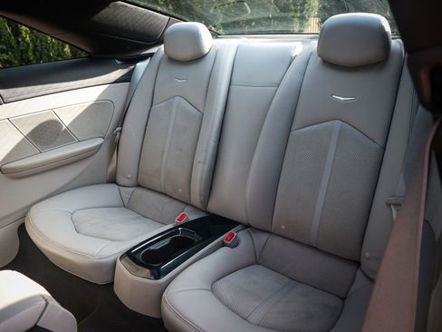 Used 2011 Cadillac CTS V image 31