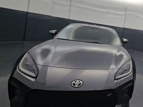 Used 2024 Toyota GR86 Premium RWD image 4