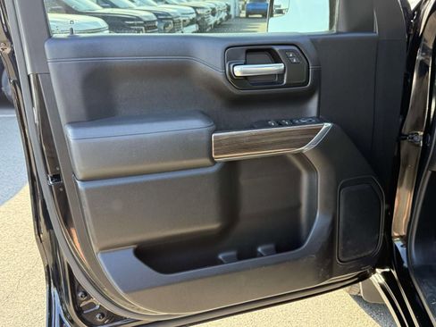 Certified 2020 Chevrolet Silverado 1500 LT RWD image 19